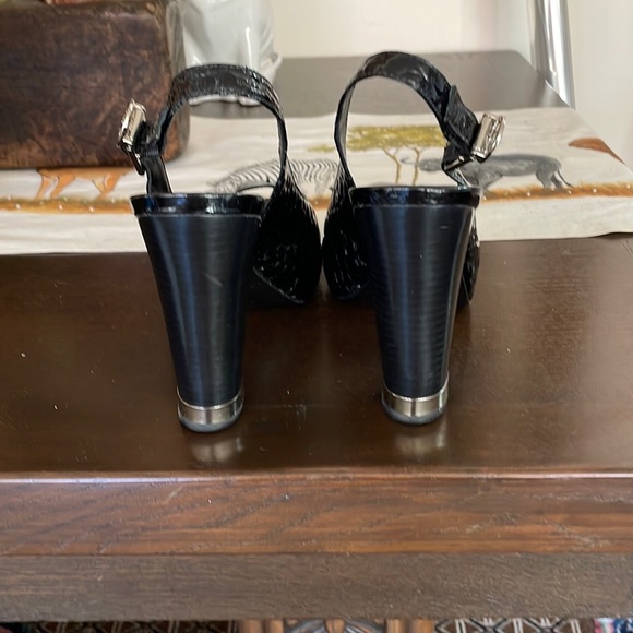 🔥💥☄️HOST PICK☄️💥🔥Stunning Tory Burch heels - Picture 6 of 11